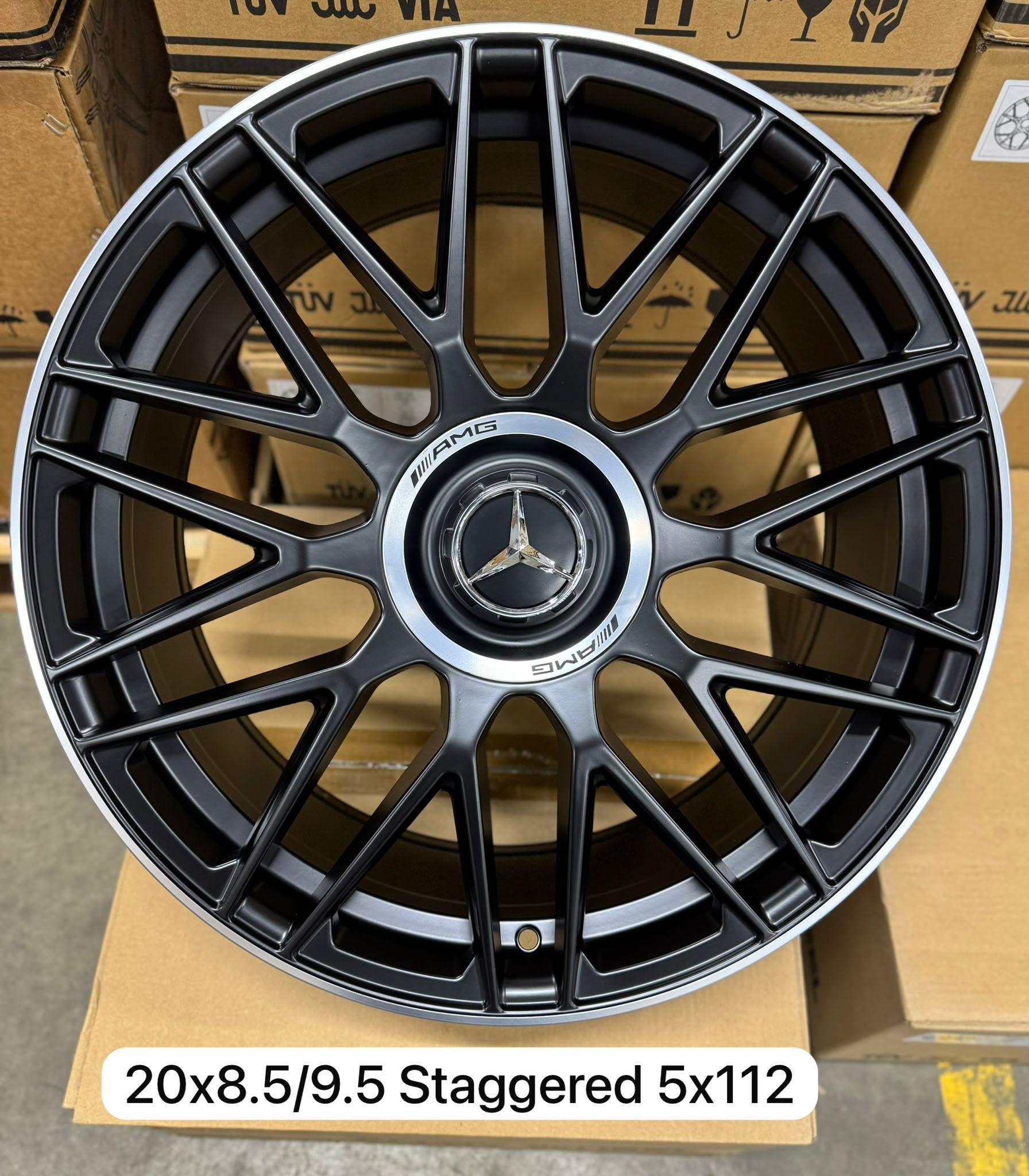 MERCEDES AMG 5112